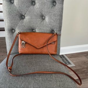 Crossbody bag. Faux leather. Cognac. Great condition.